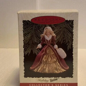 Hallmark Barbie Christmas Keepsake Ornament - 1996 Series 4